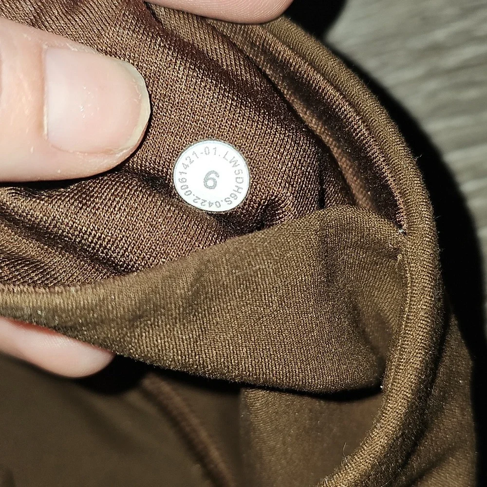 Lululemon Align HR Joggers!! Brown! Sz 6 Dont Miss Out!
